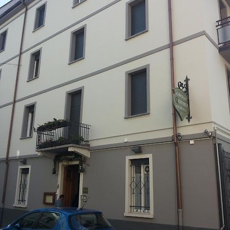 Albergo Il Gembro Sondrio Exterior photo