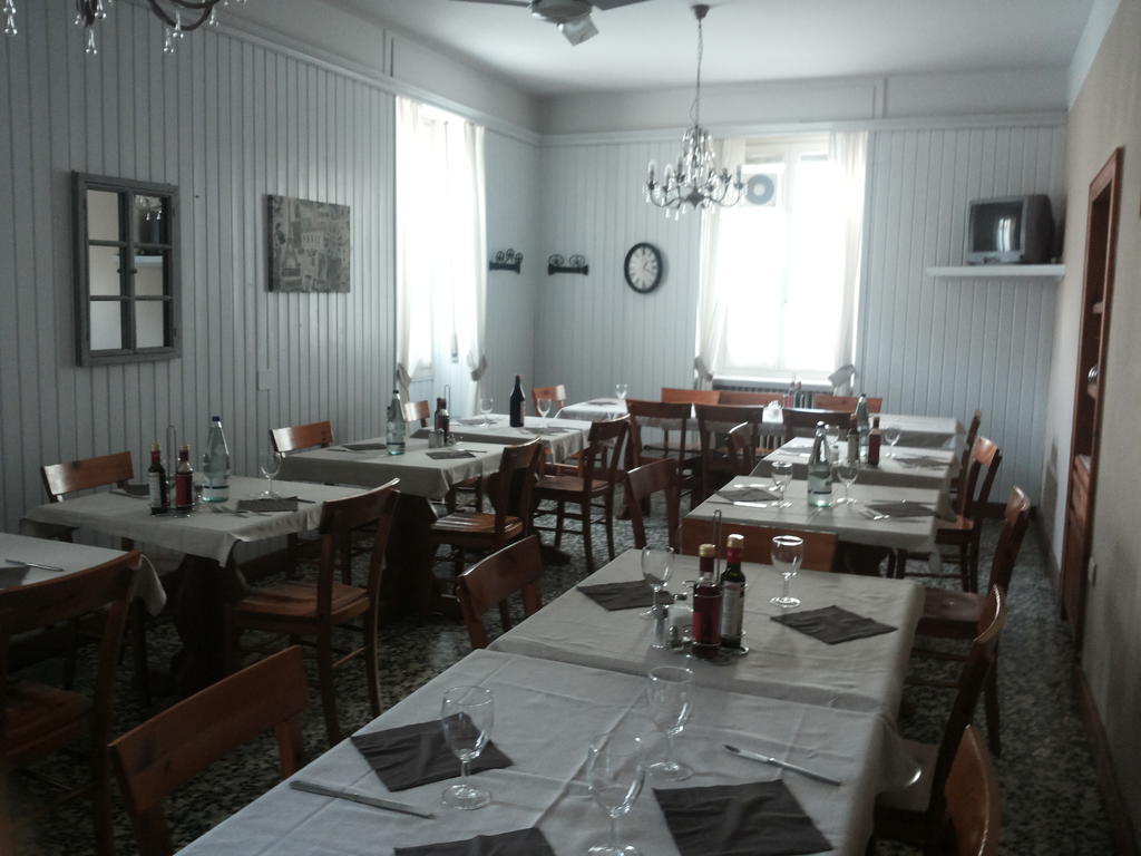 Albergo Il Gembro Sondrio Exterior photo